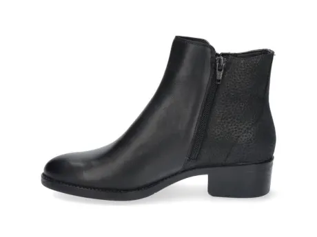 Korte Halfhoge Laarzen<Durea - Wijdte K - 9739 0775 - Zwart - Uitneembaar voetbed