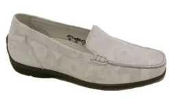 Instapschoenen<Waldlaufer - Wijdte H - 431000 - Licht Beige - Uitneembaar voetbed