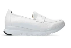 Instapschoenen<Wolky - 02127 81 100 - Snoafer - Wit - Penny loafer - Uitneembaar voetbed