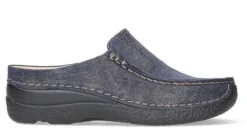 Slippers<Wolky - Seamy Slide - 0625091 800 - Blauw - Uitneembaar voetbed
